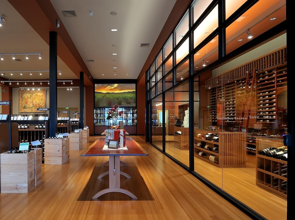 Commercial audiovisual installation